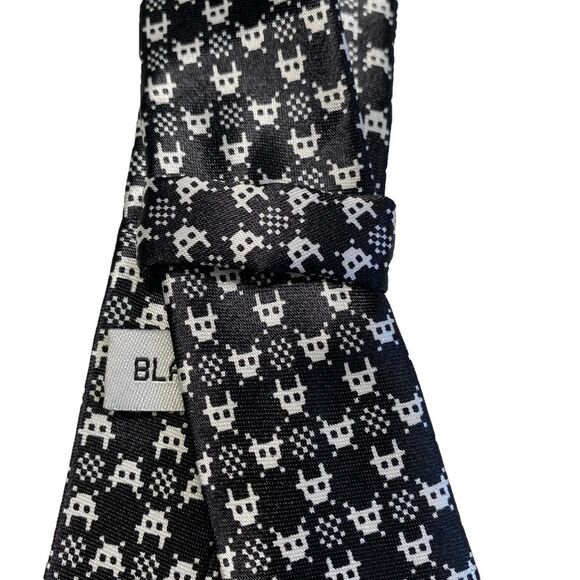 Black Tie Geek Space Invaders Video Game Atari Necktie Aliens 70s Tie - Picture 5 of 11